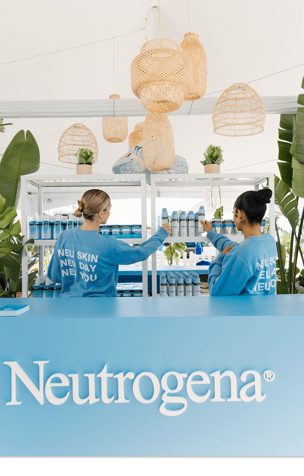 Neutrogena - Skincare demo experts